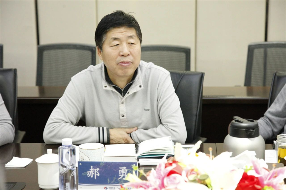 山河智能總經(jīng)理夏志宏帶隊(duì)拜訪(fǎng)中電建振沖建設(shè)工程股份有限公司