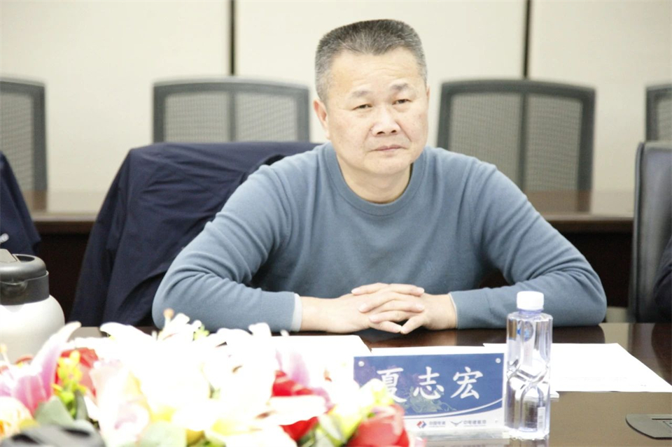山河智能總經(jīng)理夏志宏帶隊(duì)拜訪(fǎng)中電建振沖建設(shè)工程股份有限公司