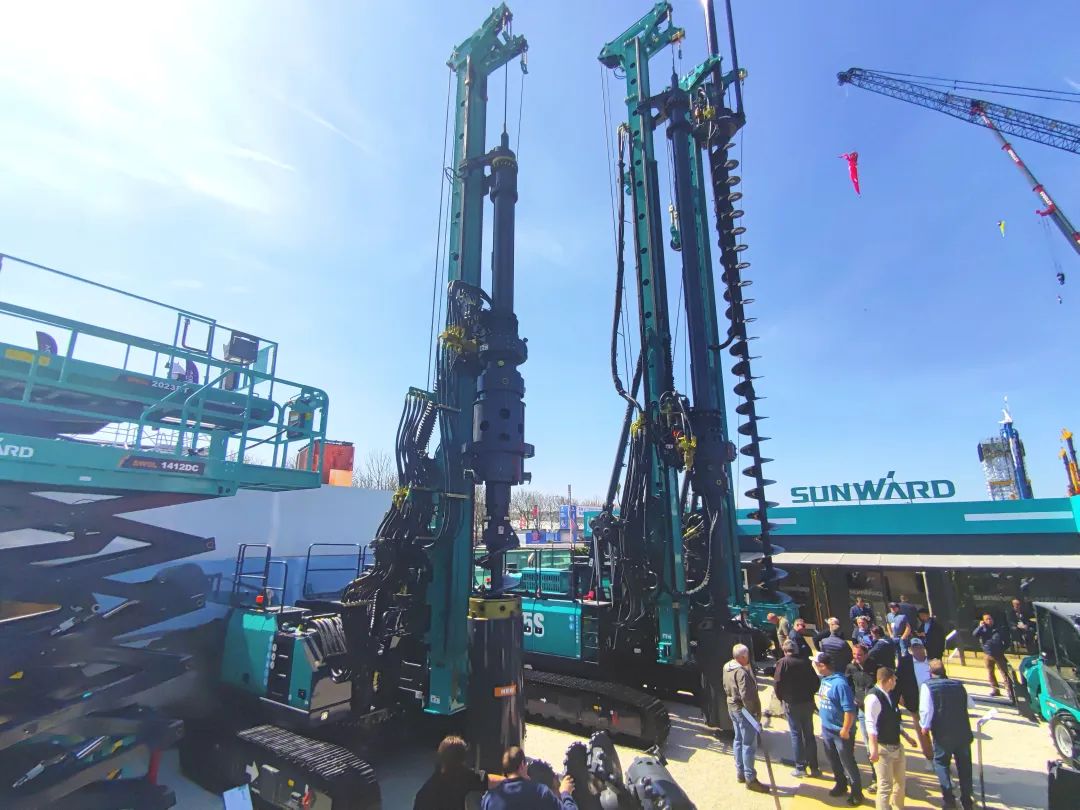 Bauma 2025 | 高端定制！山河智能Pro系列旋挖鉆機(jī)燃爆全場(chǎng)