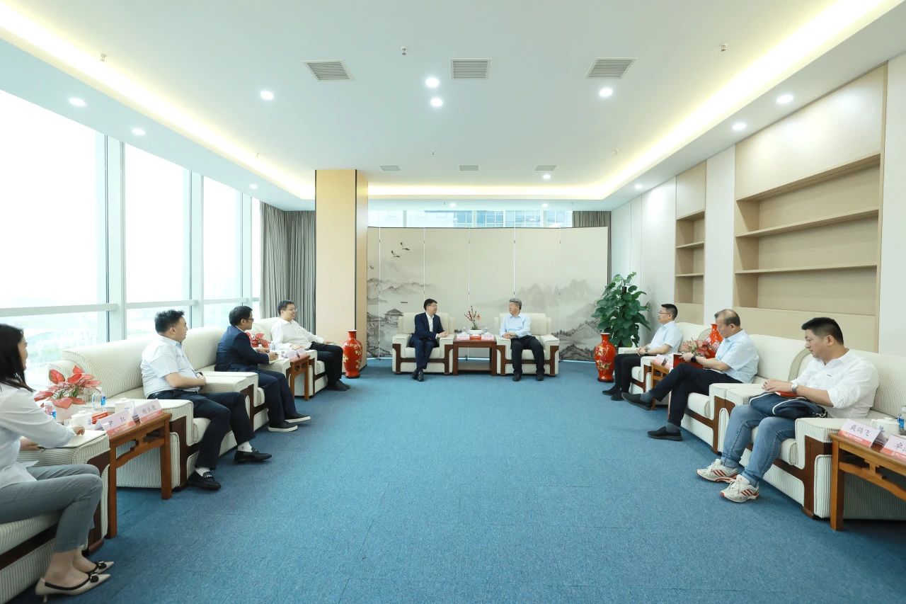 山河智能與中核二十五深化合作，共探礦山智能化與海外市場新機遇